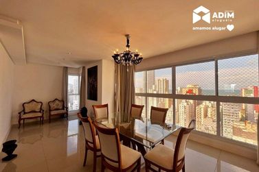 Apartamento para alugar - 182m&sup2; - Centro