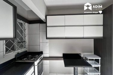 Apartamento para alugar - 54m&sup2; - Centro
