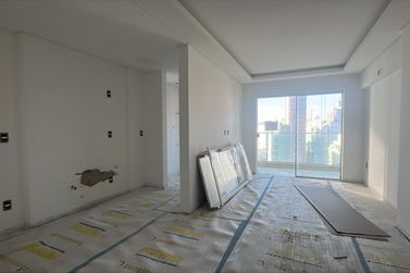 Apartamento &agrave; venda - 119m&sup2; - Centro