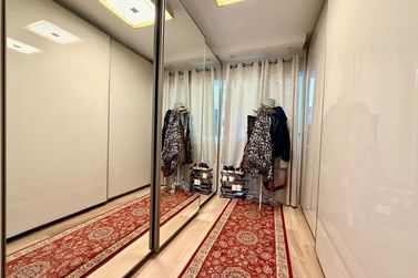 Apartamento &agrave; venda - 176m&sup2; - Meia Praia