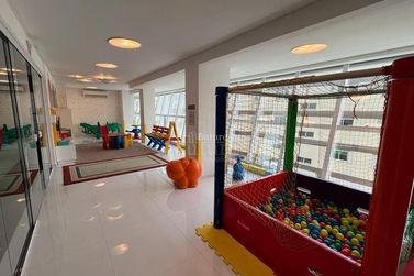 Apartamento &agrave; venda - Meia Praia