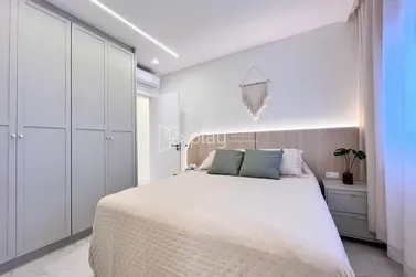 Apartamento &agrave; venda - 110m&sup2; - Meia Praia