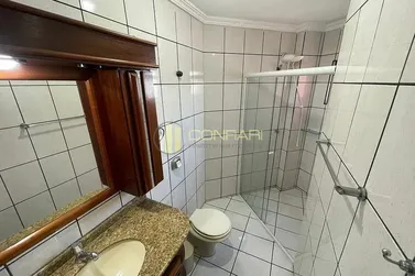 Apartamento &agrave; venda - 260m&sup2; - Meia Praia