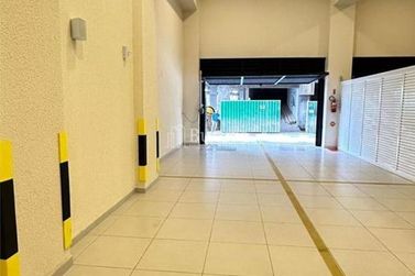 Apartamento &agrave; venda - 140m&sup2; - Meia Praia