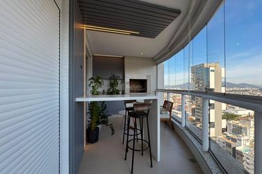 Apartamento &agrave; venda - 139m&sup2; - Centro