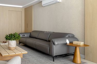 Apartamento &agrave; venda - Meia Praia