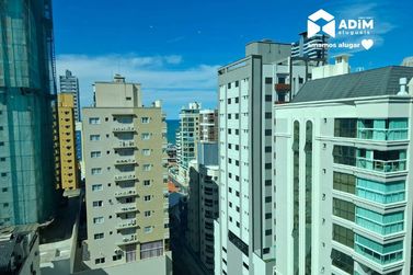 Apartamento para alugar - 142m&sup2; - Meia Praia