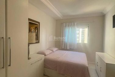Apartamento &agrave; venda - Meia Praia