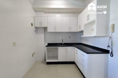 Apartamento para alugar - 104m&sup2; - Centro