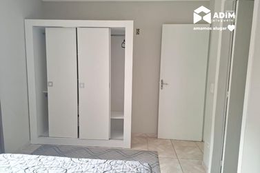 Apartamento para alugar - 111m&sup2; - Meia Praia