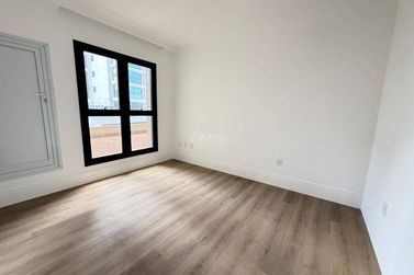 Apartamento &agrave; venda - 538m&sup2; - Centro