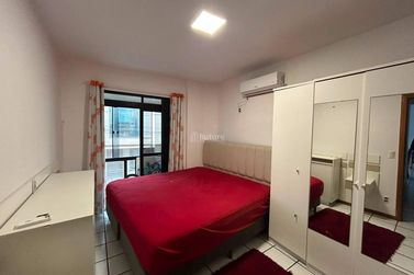 Apartamento &agrave; venda - Meia Praia
