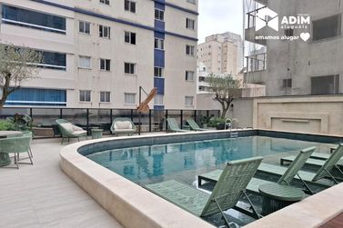Apartamento para alugar - 135m&sup2; - Meia Praia