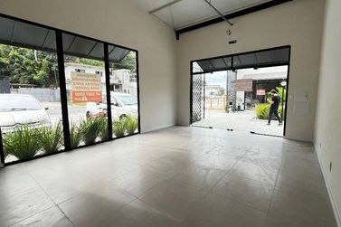 Sala Comercial para alugar - 40m&sup2; - Barra