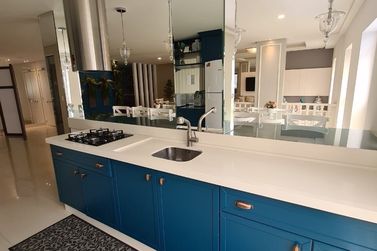 Apartamento &agrave; venda - 82m&sup2; - Meia Praia