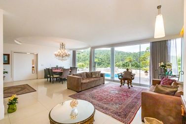 Casa para alugar - 900m&sup2; - Aririb&aacute;