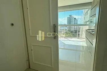 Apartamento para alugar - 150m&sup2; - Centro