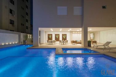 Apartamento &agrave; venda - 128m&sup2; - Meia Praia