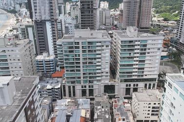 Apartamento &agrave; venda - 209m&sup2; - Centro