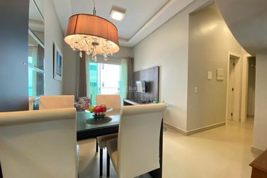 Apartamento &agrave; venda - 138m&sup2; - Mariscal