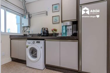 Apartamento para alugar - 128m&sup2; - Centro