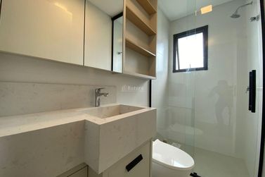 Apartamento &agrave; venda - 70m&sup2; - Morretes