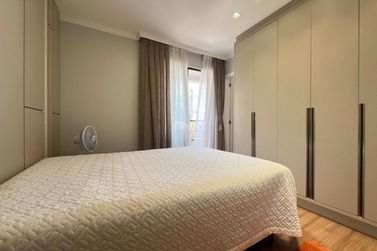 Apartamento &agrave; venda - 76m&sup2; - 