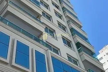 Apartamento &agrave; venda - 118m&sup2; - Centro