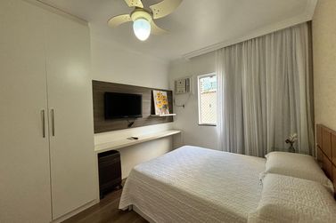 Apartamento para alugar - 170m&sup2; - Meia Praia
