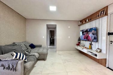 Apartamento &agrave; venda - 85m&sup2; - Meia Praia