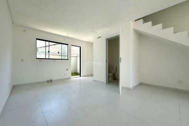 Apartamento &agrave; venda - 70m&sup2; - Morretes