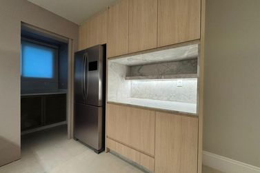 Apartamento &agrave; venda - 138m&sup2; - Centro