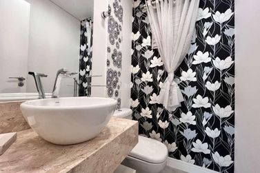 Apartamento &agrave; venda - 194m&sup2; - Meia Praia