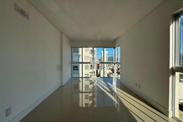 Apartamento &agrave; venda - 123m&sup2; - Centro