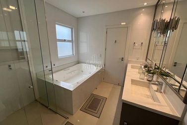 Apartamento &agrave; venda - Meia Praia