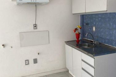 Apartamento para alugar - 20m&sup2; - Centro