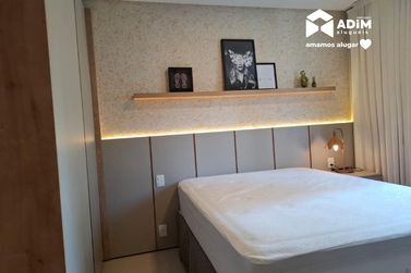 Apartamento para alugar - 142m&sup2; - Meia Praia