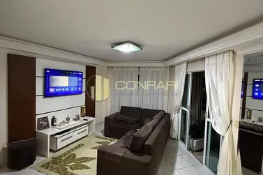 Apartamento &agrave; venda - 134m&sup2; - Meia Praia