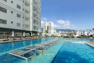 Apartamento &agrave; venda - 102m&sup2; - Meia Praia