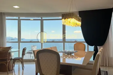 Apartamento &agrave; venda - 229m&sup2; - meia praia