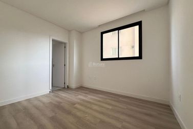 Apartamento &agrave; venda - 117m&sup2; - Centro