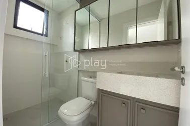 Apartamento &agrave; venda - 163m&sup2; - Meia Praia
