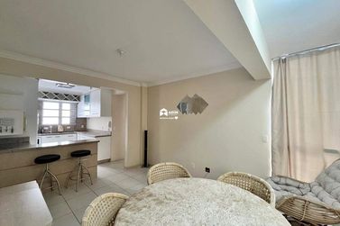 Apartamento para alugar - 60m&sup2; - Centro