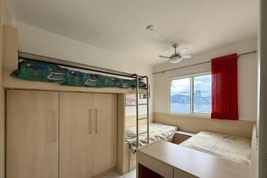 Apartamento &agrave; venda - 102m&sup2; - Centro