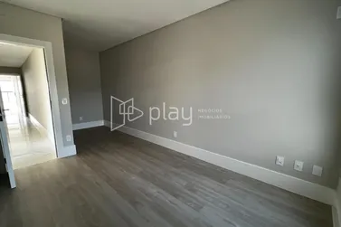 Apartamento &agrave; venda - 133m&sup2; - Centro