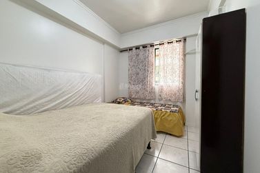 Apartamento &agrave; venda - 120m&sup2; - Centro
