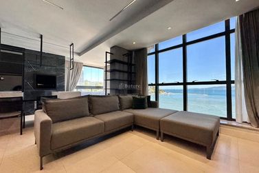 Apartamento &agrave; venda - 138m&sup2; - Centro