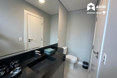 Apartamento para alugar - 147m&sup2; - Centro