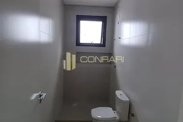 Sobrado &agrave; venda - 393m&sup2; - Taquaras