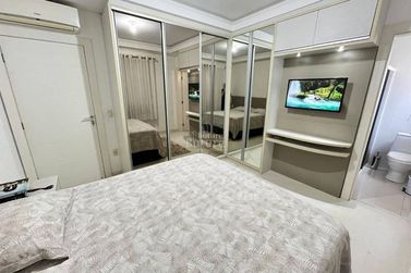 Apartamento &agrave; venda - Meia Praia